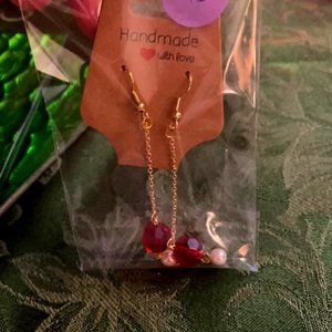 NIP Goldtone Pearl and Red Beaded Earring Long- Handmade